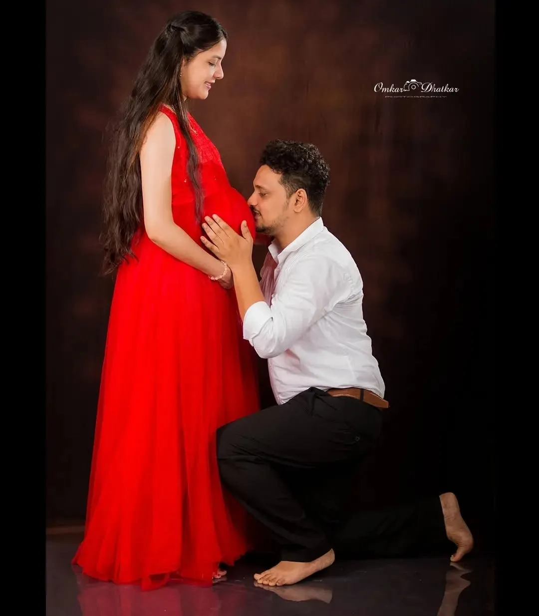 Maternity photography in Ratnagiri and the Konkan coast by OM Digital Photo Studio, photo 3 of 6