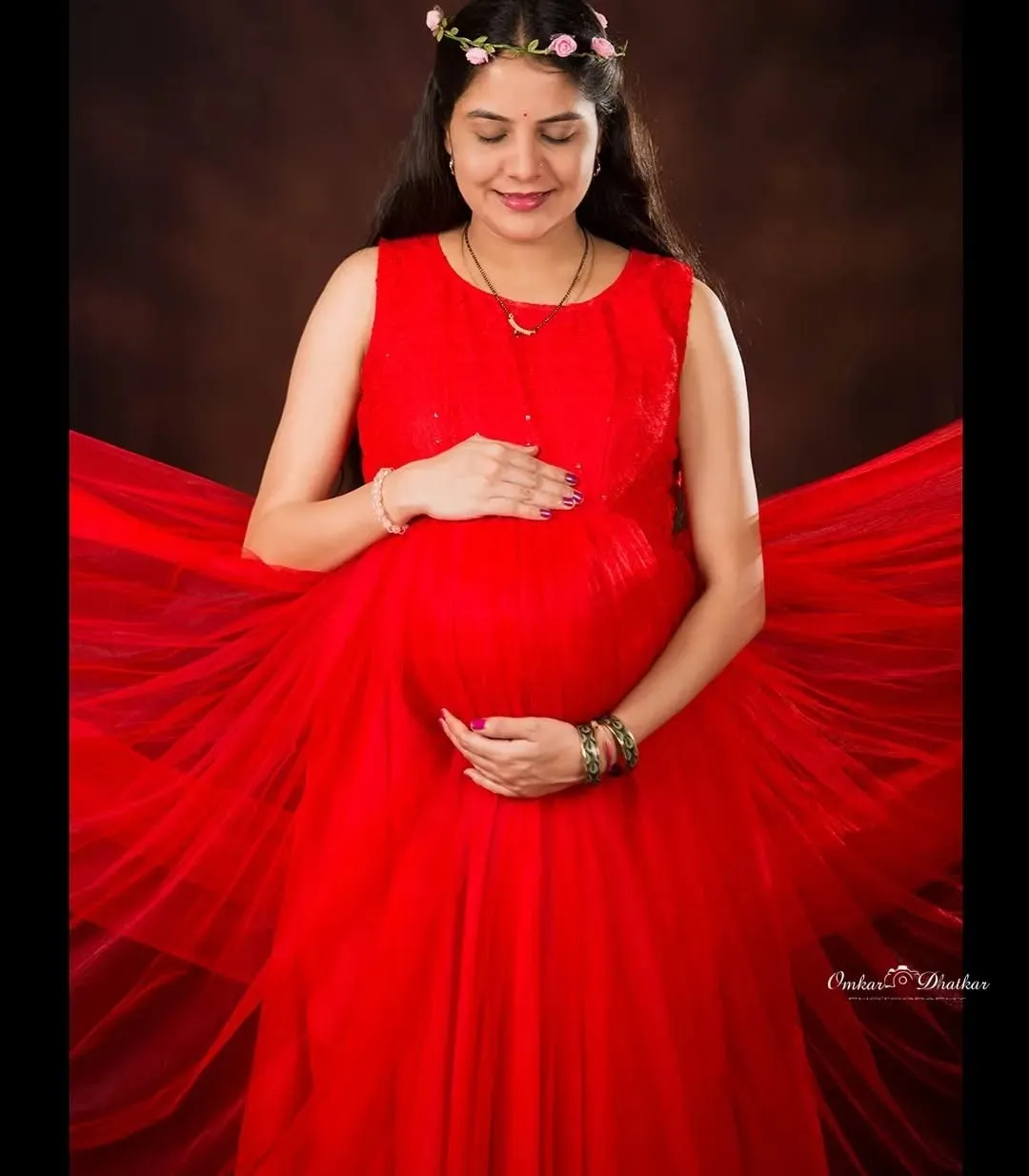 Maternity photography in Ratnagiri and the Konkan coast by OM Digital Photo Studio, photo 5 of 6