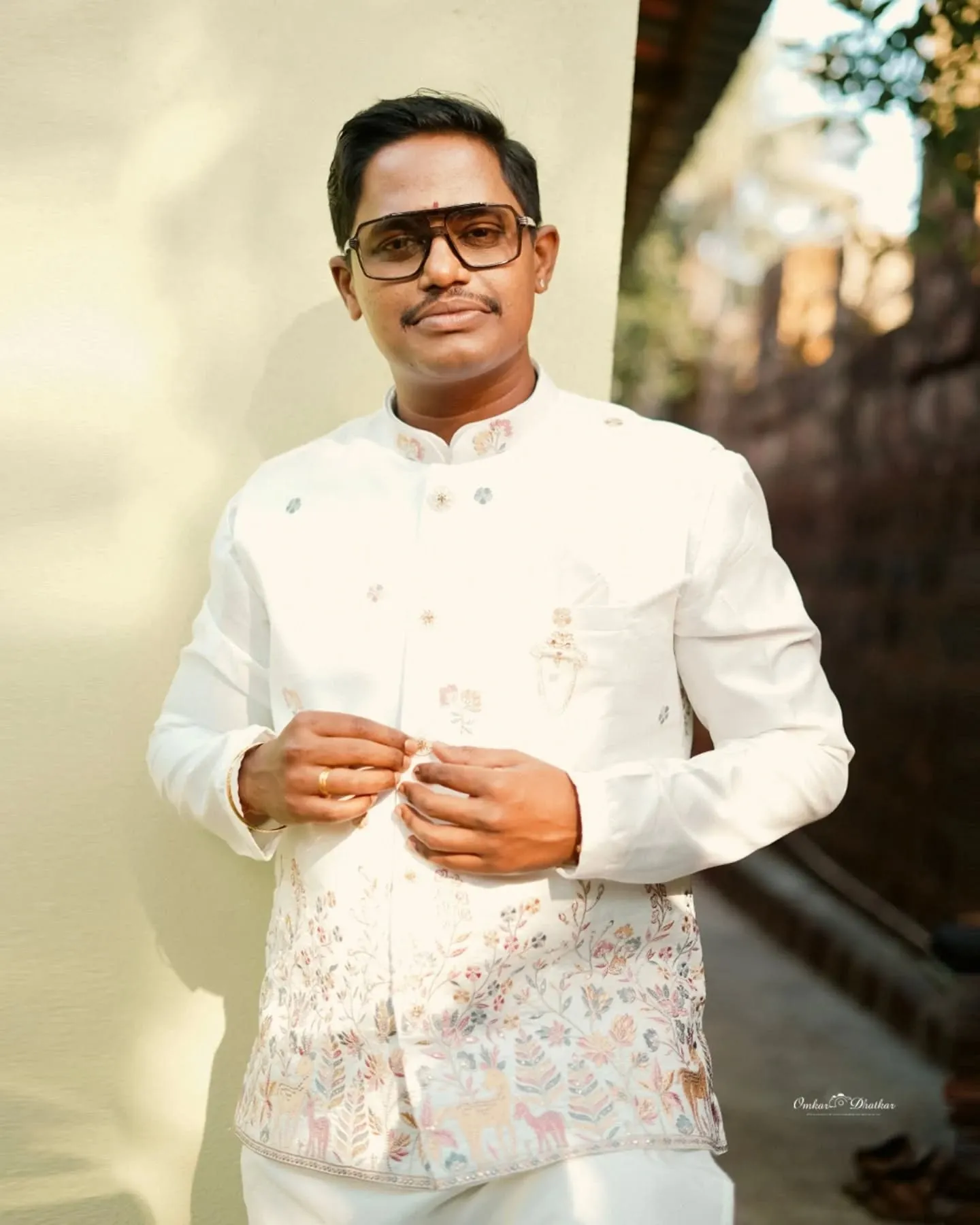 Wedding photography in Ratnagiri and the Konkan coast by OM Digital Photo Studio, photo 8 of 11