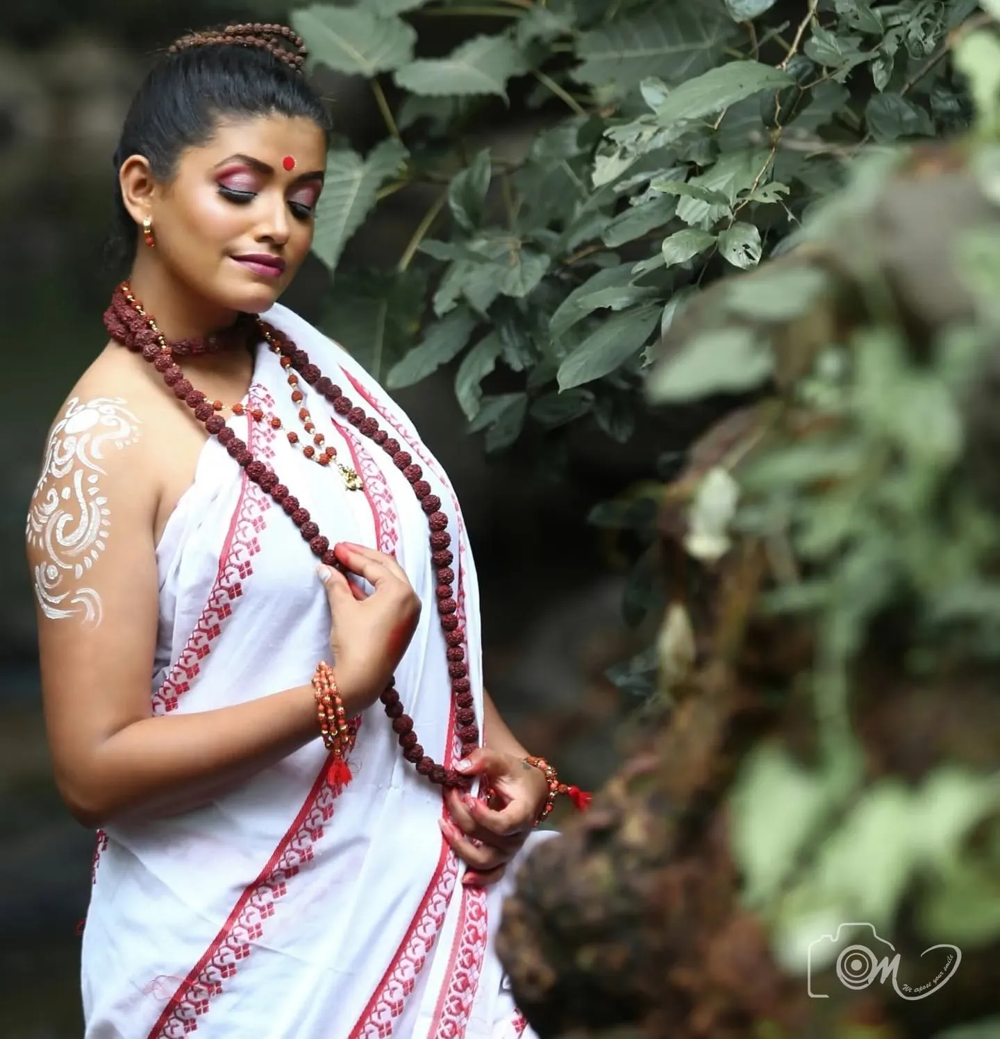 Model photography in Ratnagiri and the Konkan coast by OM Digital Photo Studio, photo 8 of 12