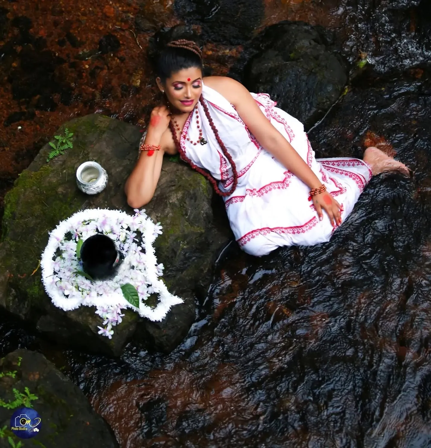 Model photography in Ratnagiri and the Konkan coast by OM Digital Photo Studio, photo 9 of 12